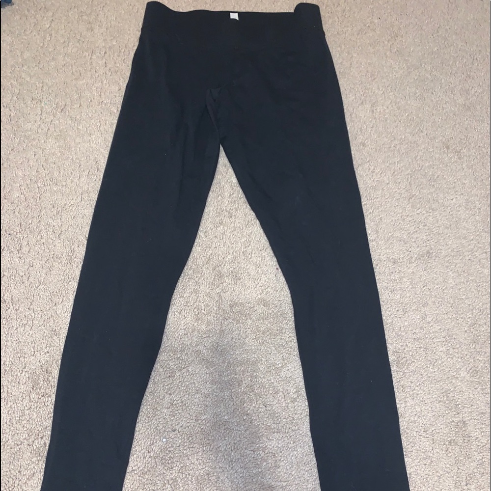black leggings